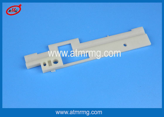 Plastik-4P007362-001 Hitachi ATM-Teile HCM WCS-S-S SCHIENE